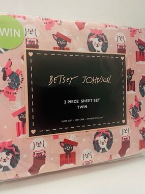 Betsey Johnson Holiday Dogs Pink 3 Piece Twin Size Sheet Set